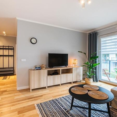 Komfortowy Apartament Z Parkingiem Breslávia Exterior foto
